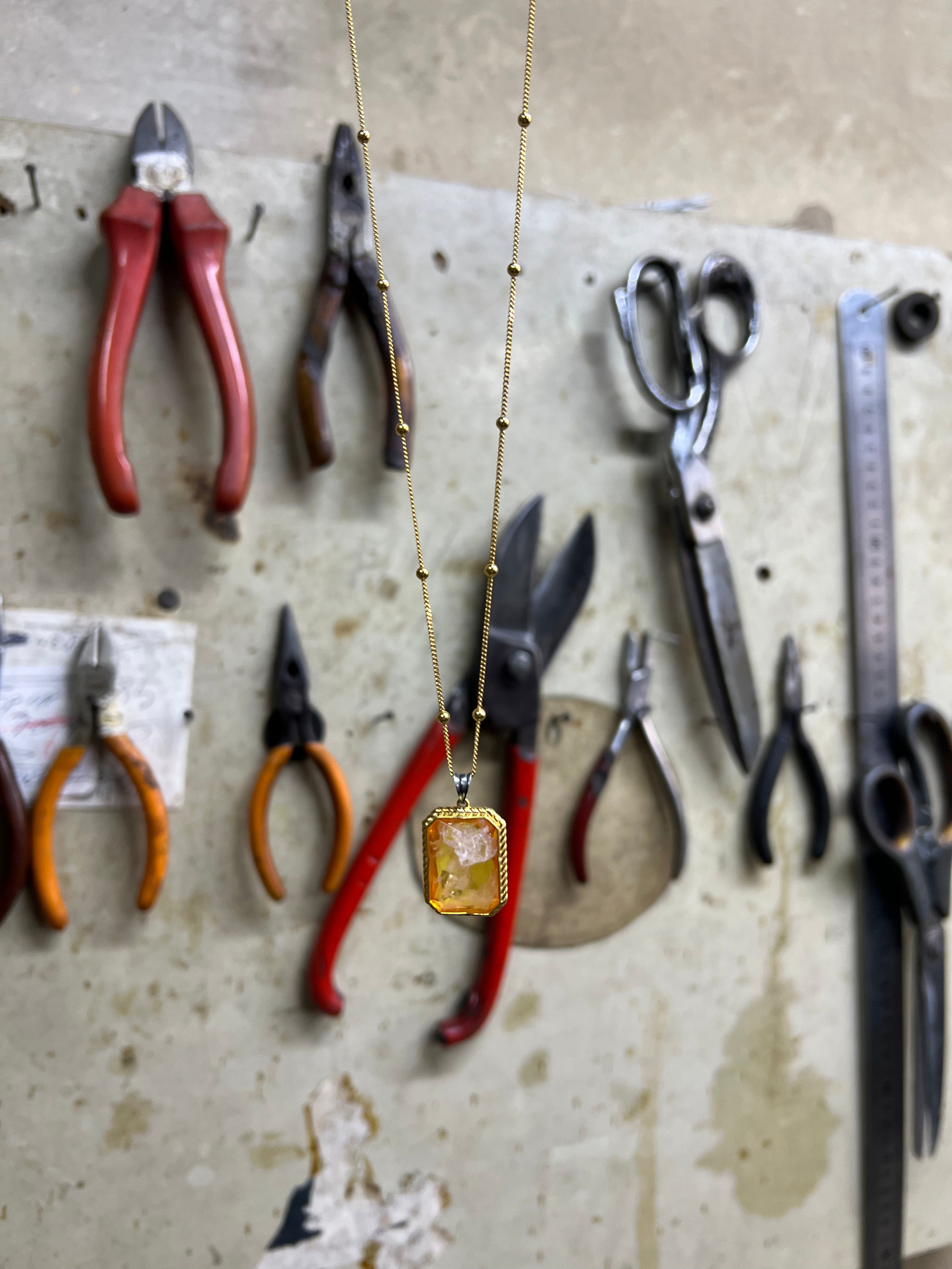 Natural Quartz Kolye