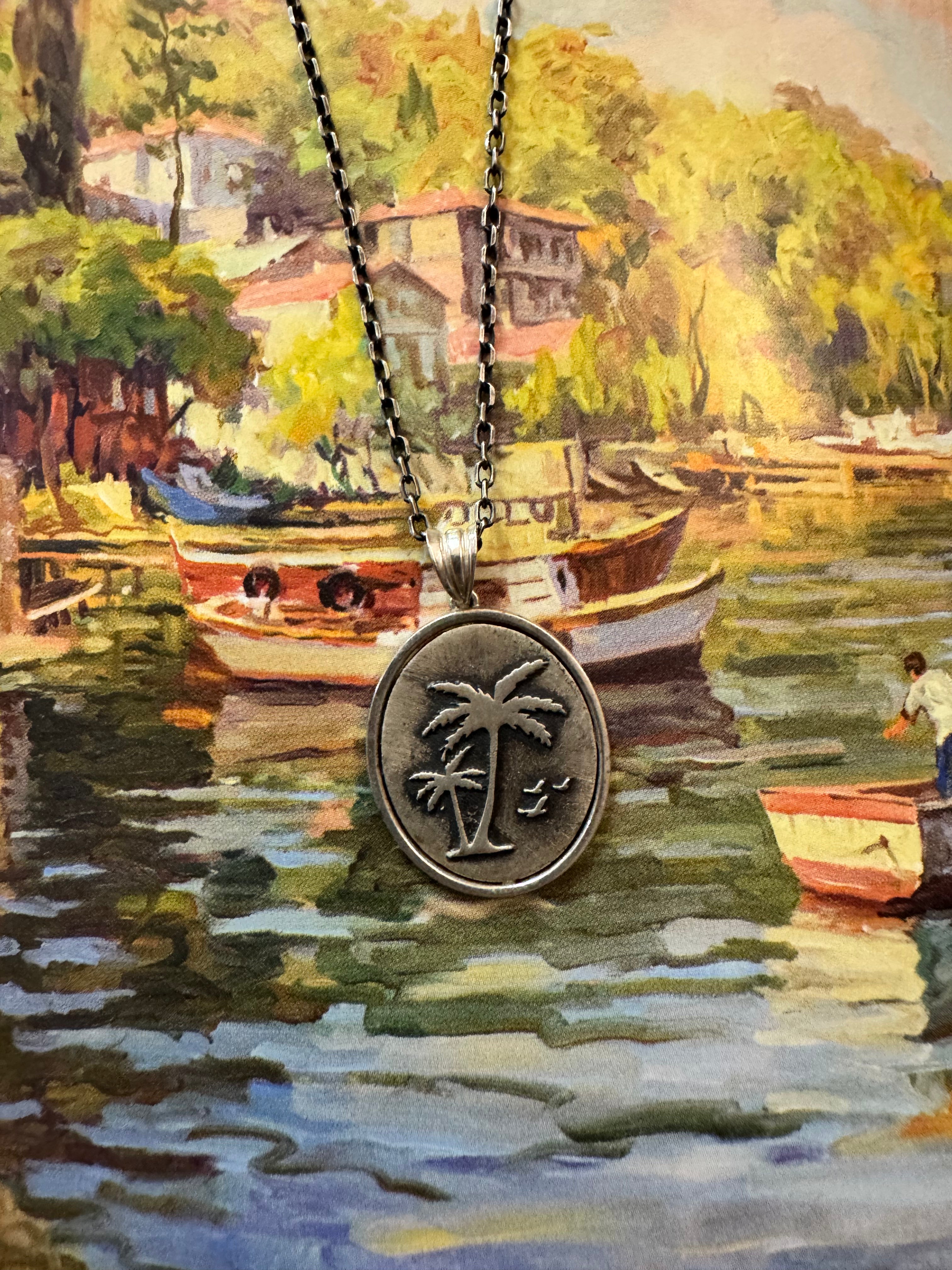 Palmiye Madalyon Kolye