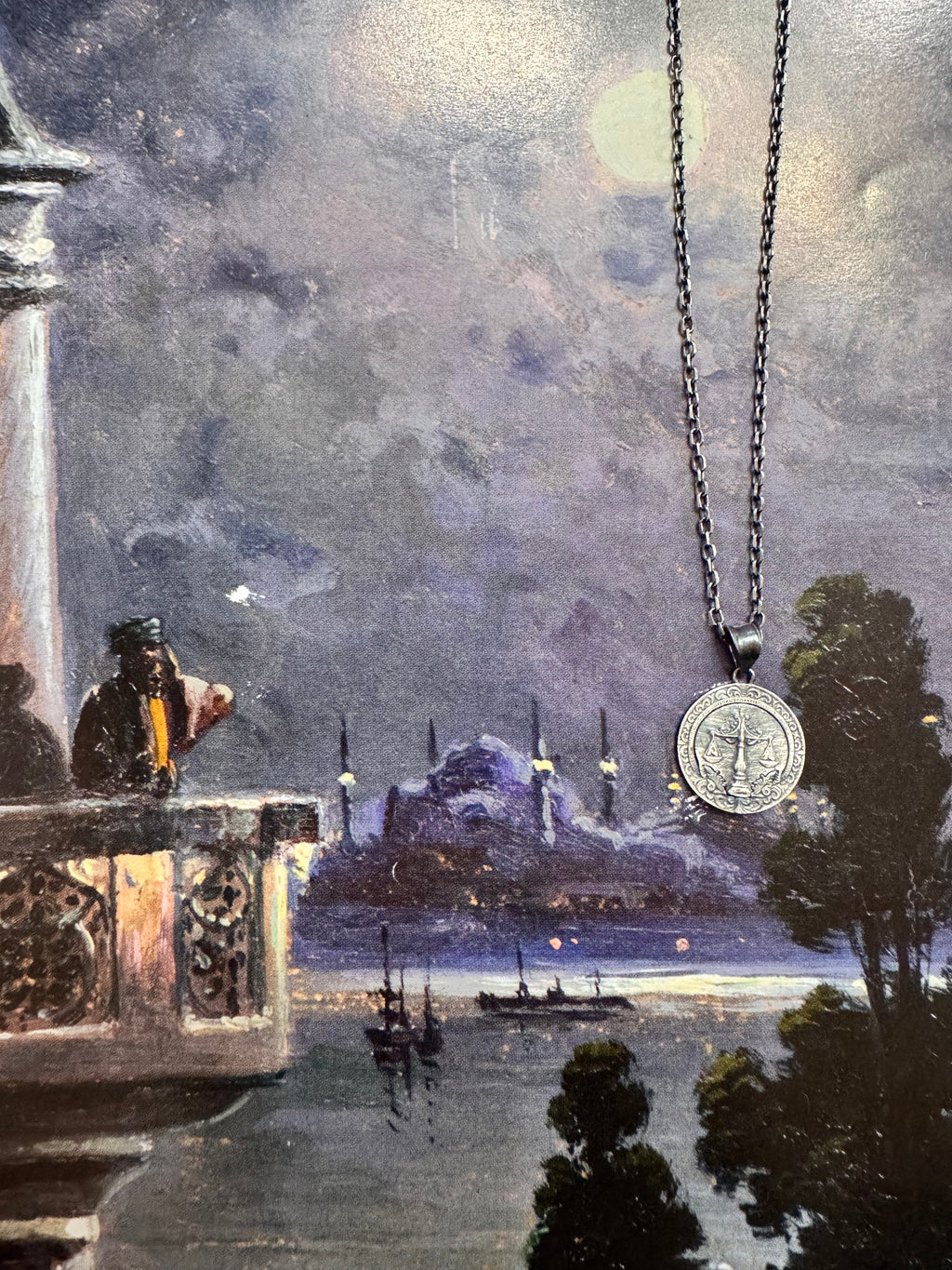 Terazi Burcu Madalyon Kolye